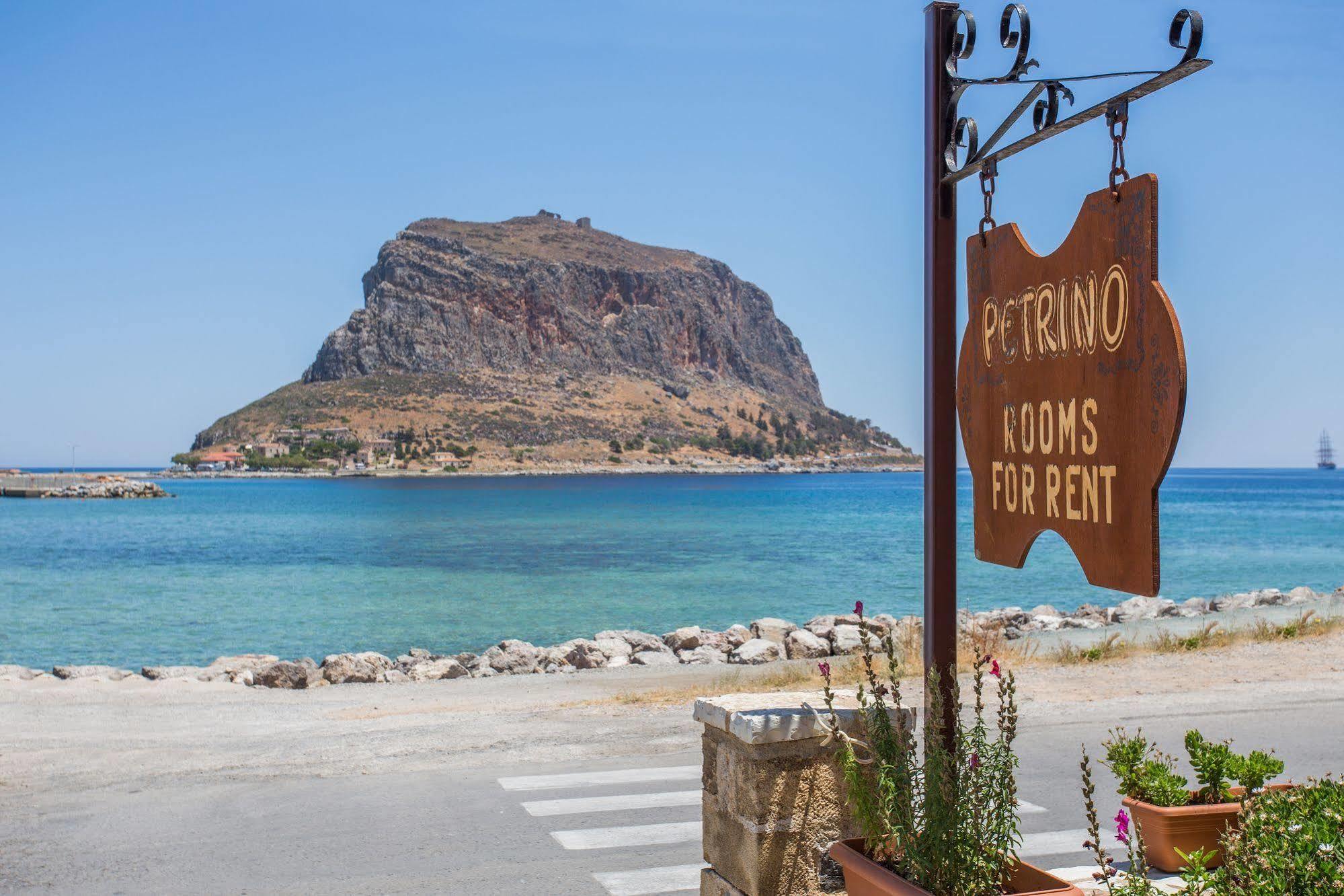 Petrino Guesthouse Monemvasia Ngoại thất bức ảnh