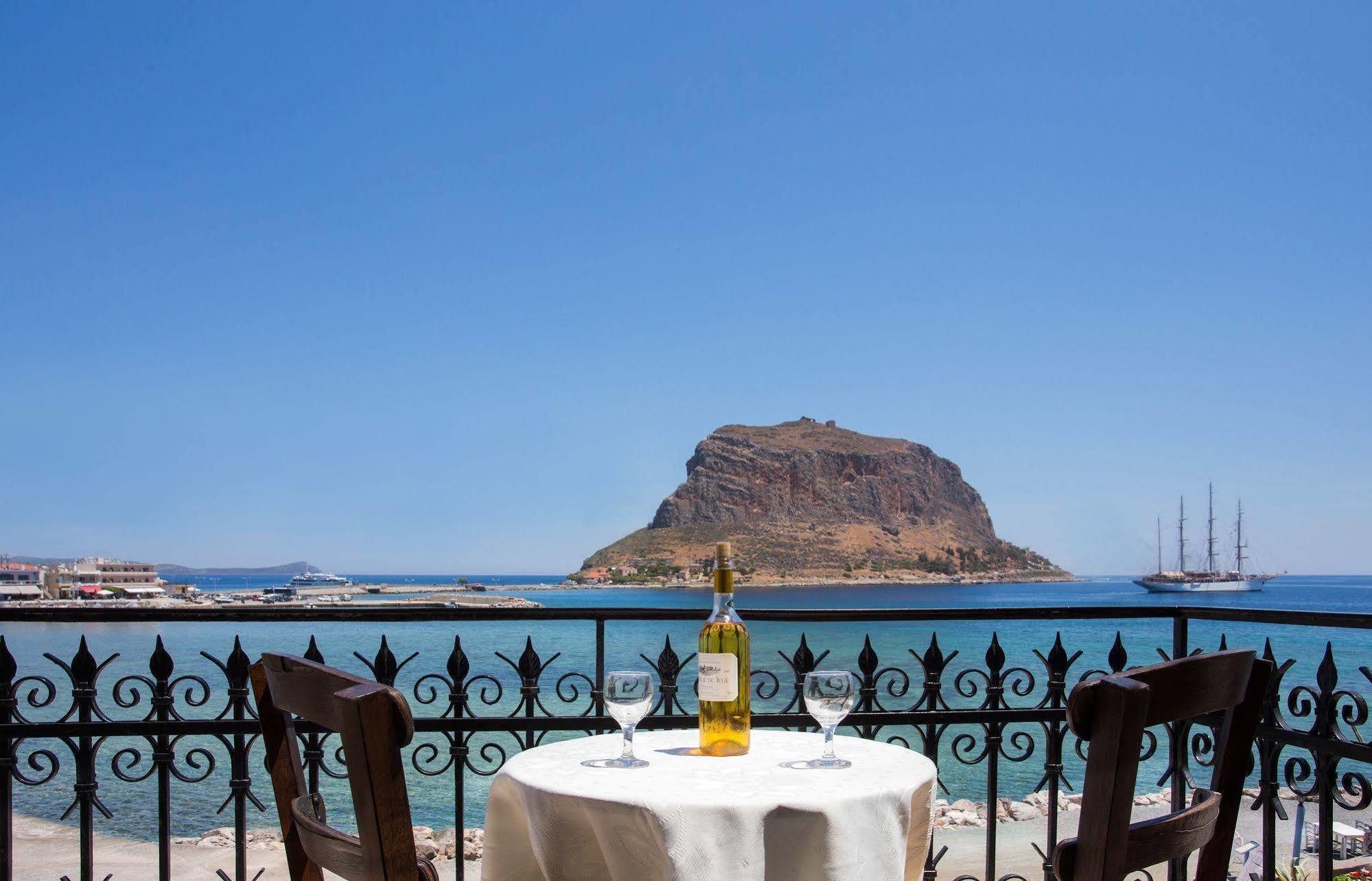 Petrino Guesthouse Monemvasia Ngoại thất bức ảnh